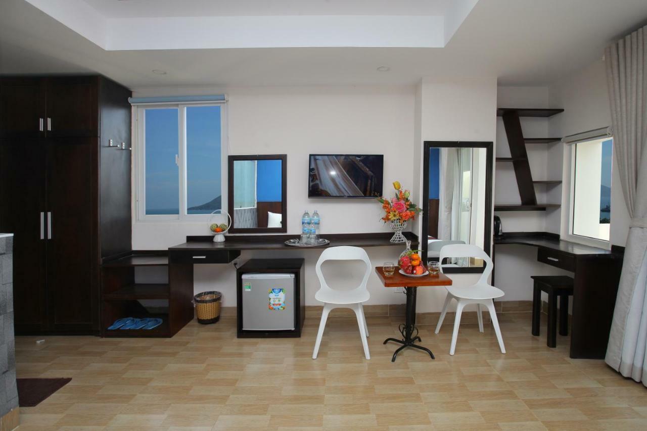 Melyna Hotel Nha Trang Luaran gambar