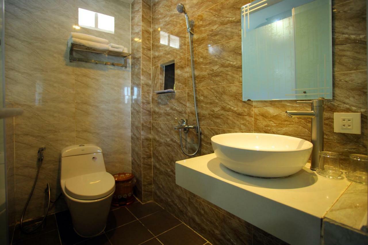 Melyna Hotel Nha Trang Luaran gambar